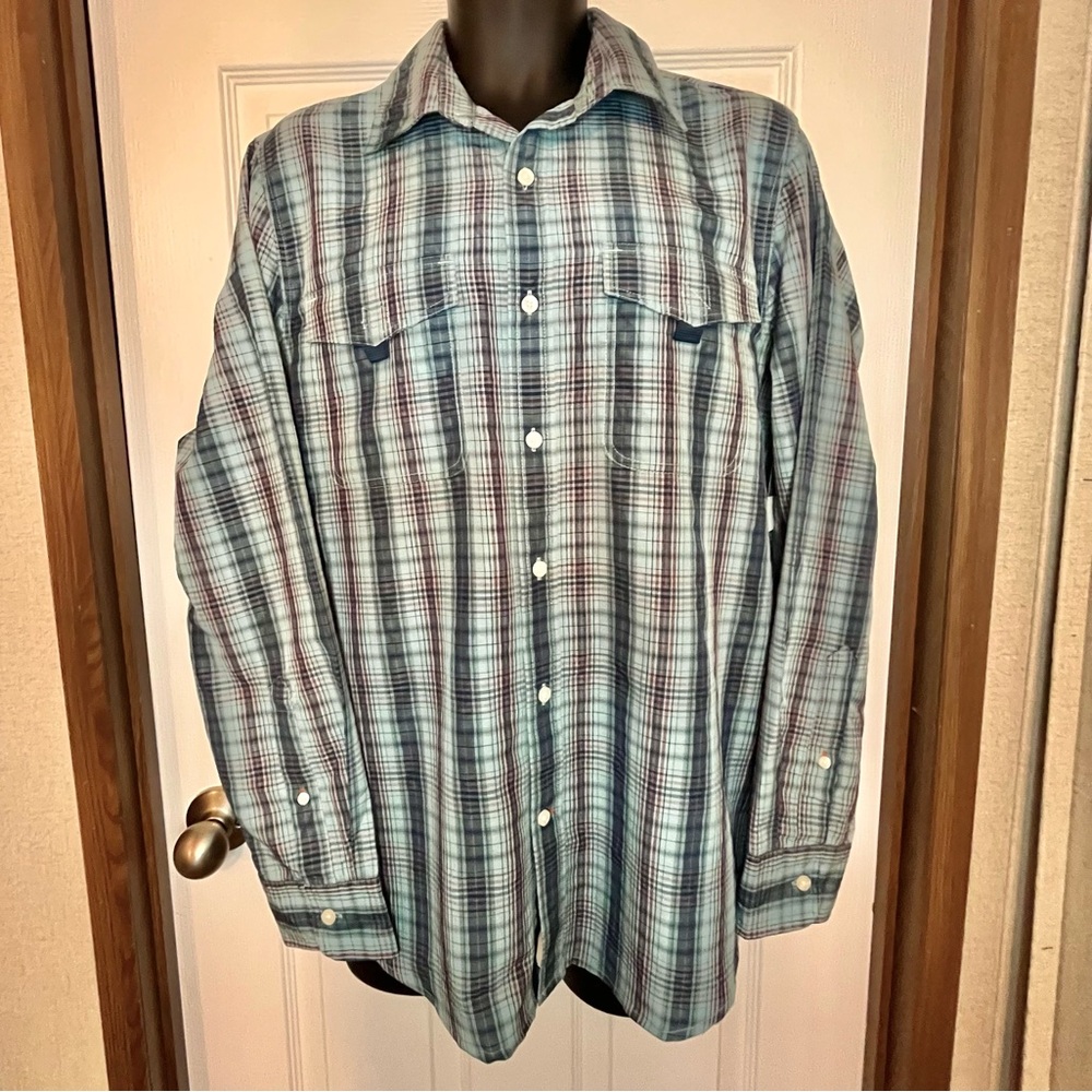 NWT Men’s St John’s Bay Outdoor Long Sleeve Angler Fishing Shirt
